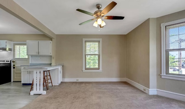 Building Photo - 108 High St