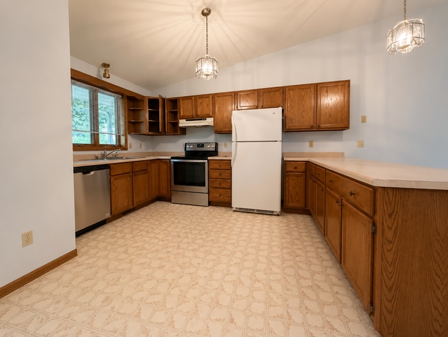 Building Photo - 657/659 Wood Violet Lane