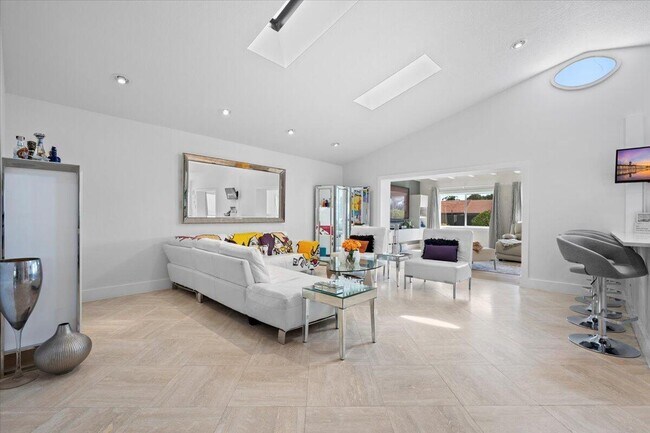 Building Photo - 5534 Ainsley Ct