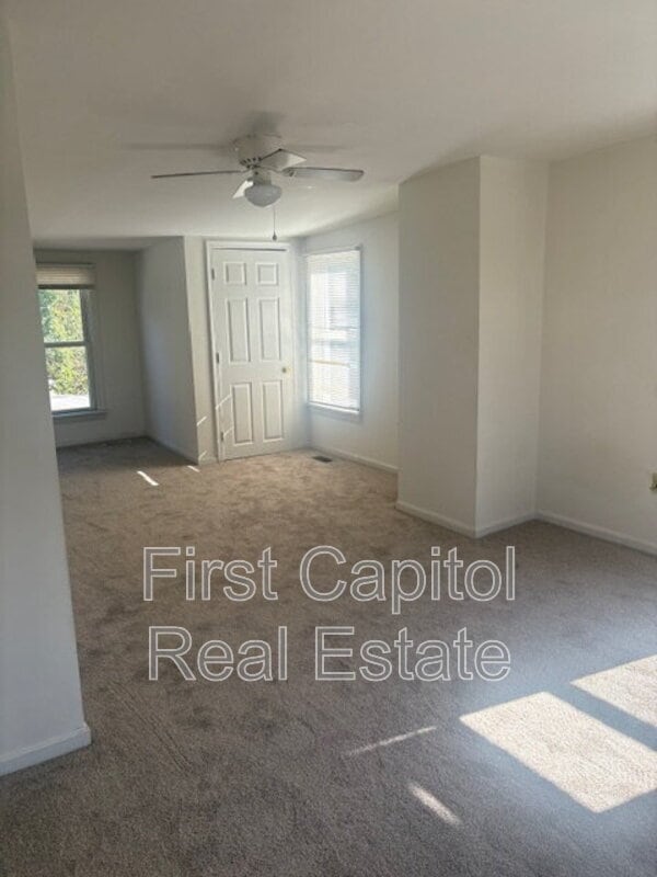 Building Photo - 107 S 4th St