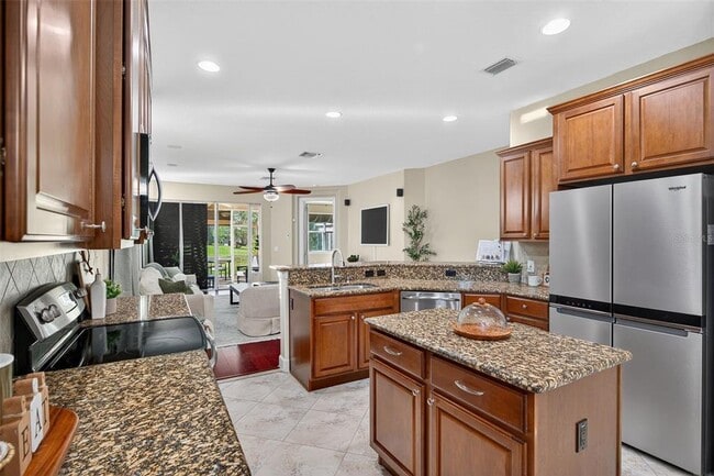 Building Photo - 7710 Tuscany Woods Dr