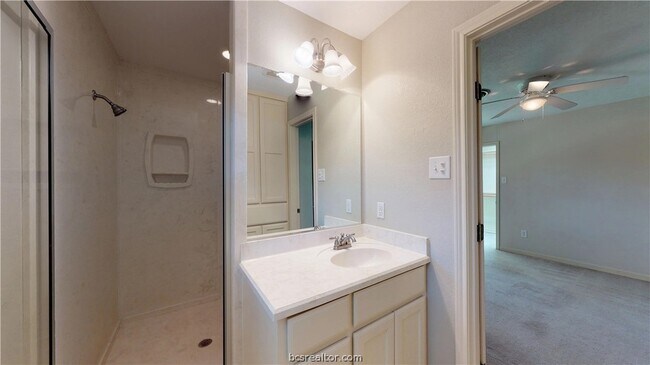 Building Photo - 4814 Afton Oaks Dr