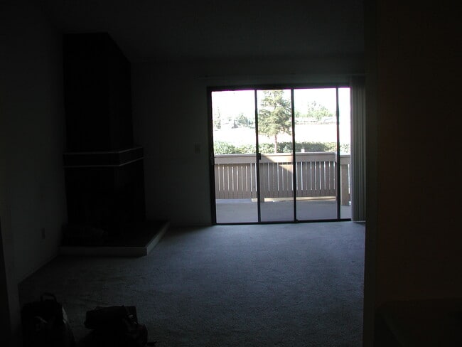 Building Photo - 3400 Sullivan Ct