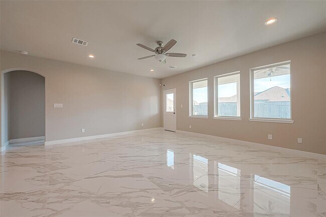 Building Photo - 6018 Mapleton Meadow Ln