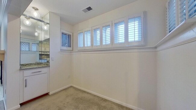 Building Photo - 21096 Boulder Cir