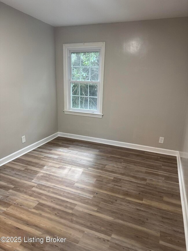 Building Photo - 104 N 45th St