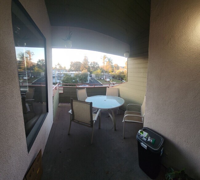 Building Photo - 1239 Foothill Blvd