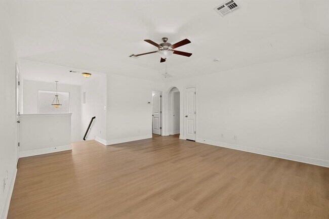 Building Photo - 105 Martino Trail
