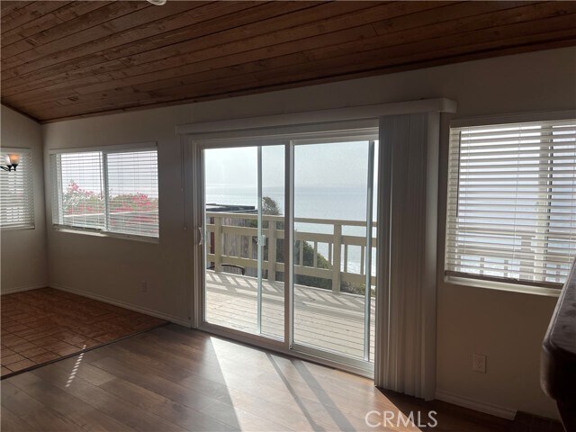 Building Photo - 1532 Neptune Ave