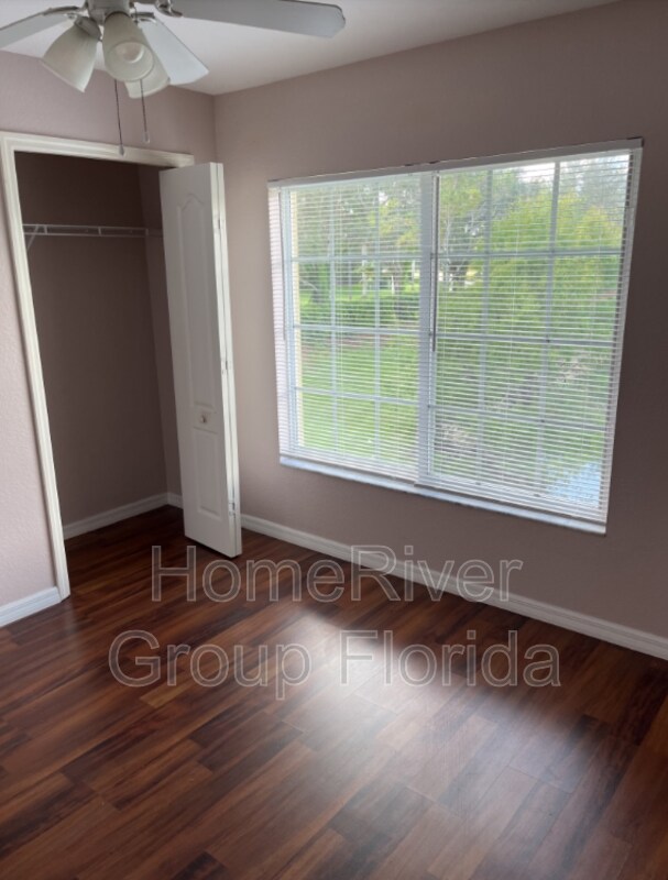 Building Photo - 12020 Rain Brook Ave