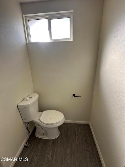 Building Photo - 14638 Calvert St