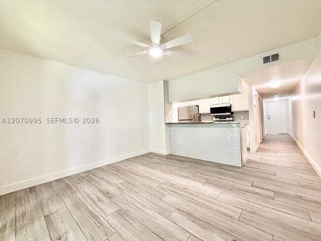 Building Photo - 277 Cypress Point Dr