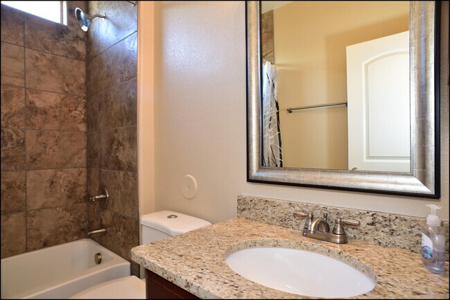 Building Photo - 5440 Limestone Dr