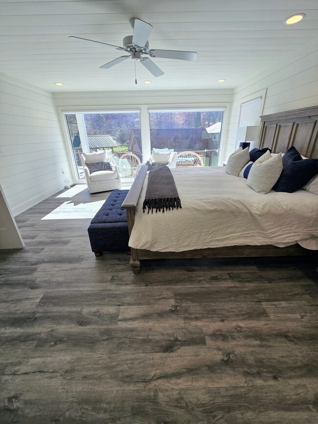 Building Photo - 151 Timpson Cove Rd