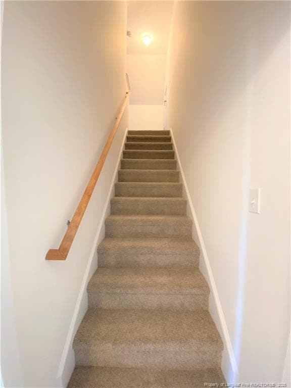 Building Photo - 376 Tennessee Walker Dr