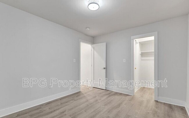 Building Photo - 4122 5th St NW