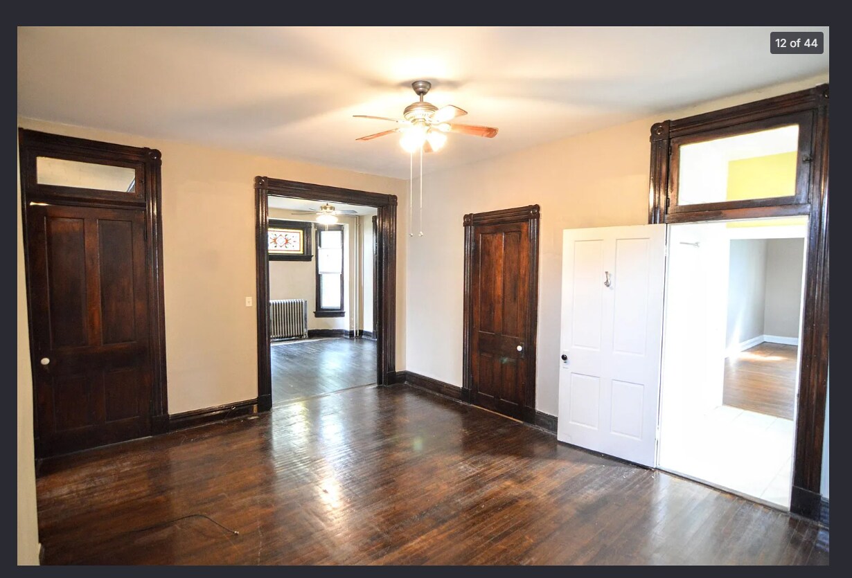 Building Photo - 416 6th Ave