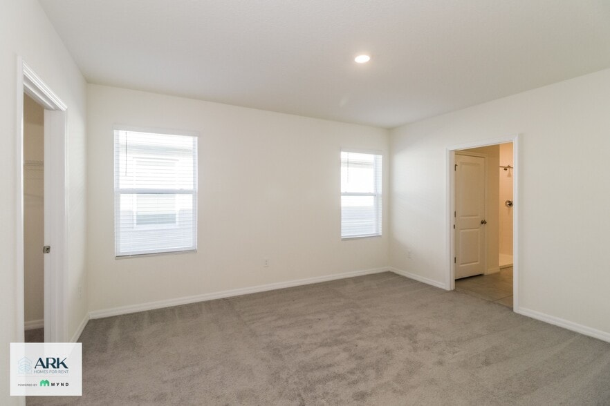 Building Photo - 7561 Cypress Walk Dr