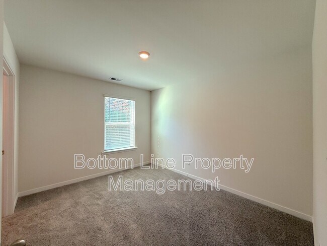 Building Photo - 14240 Wilson Mac Ln