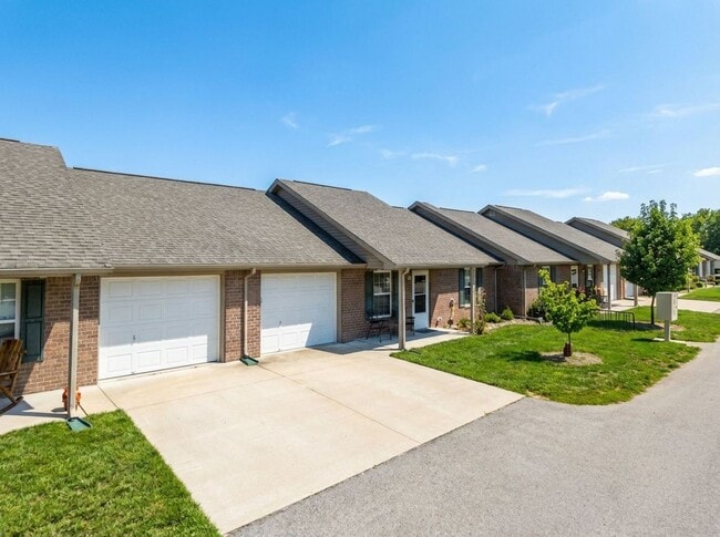 Building Photo - Brownstown Apartments