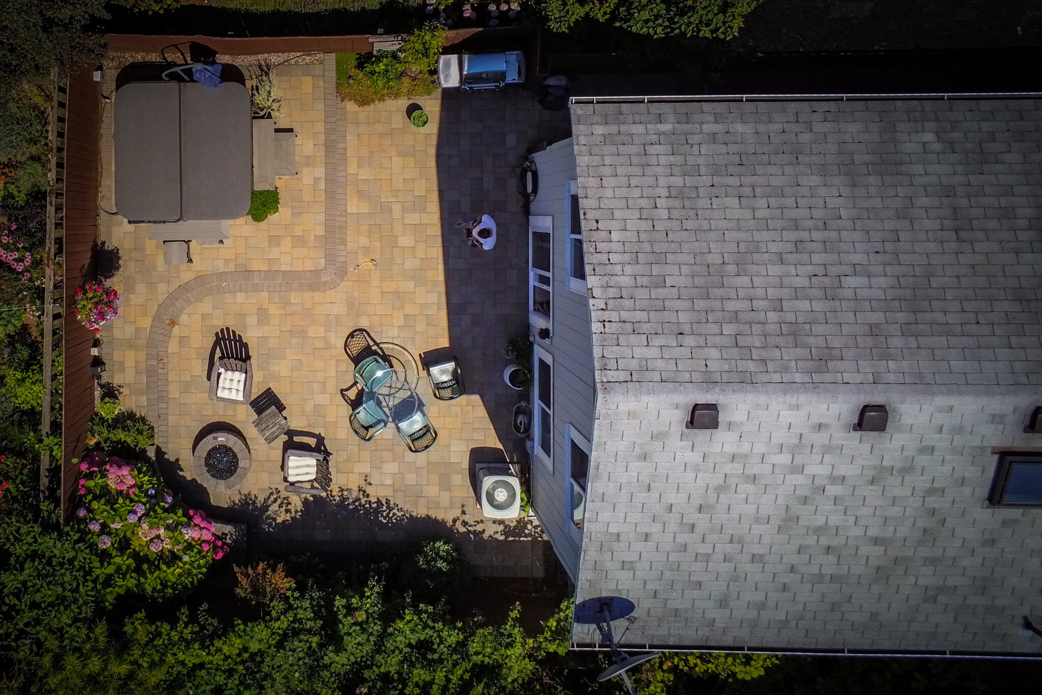 Building Photo - 6705 NE Mallory Ave