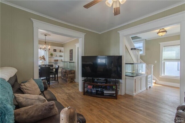 Building Photo - 1209 Boyd St