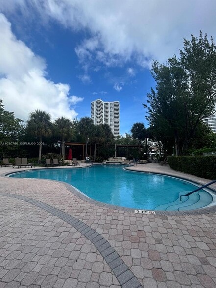 Building Photo - 3400 NE 192nd St