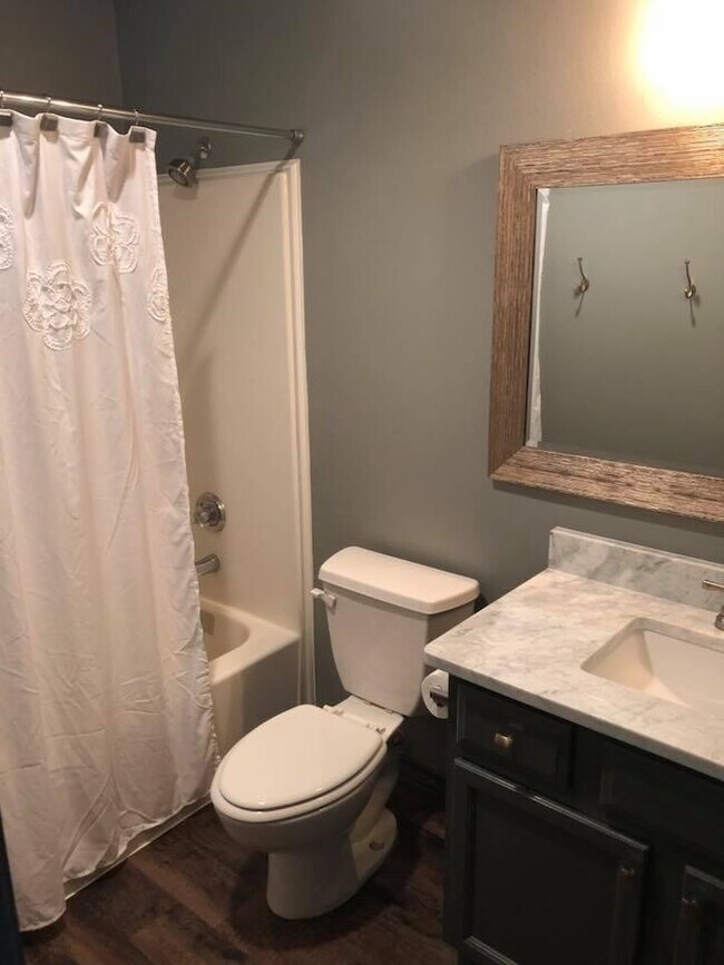 Building Photo - 6534 89th St