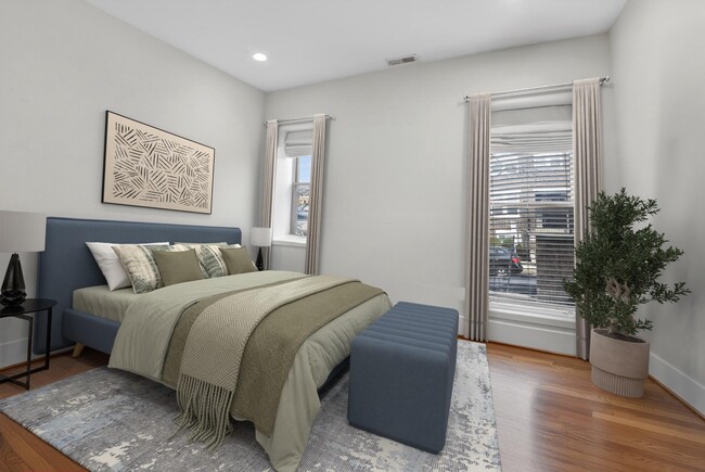 Building Photo - 249 Florida Ave NW