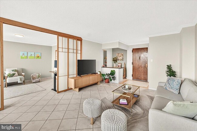 Building Photo - 5225 Pooks Hill Rd