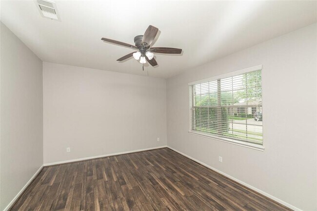 Building Photo - 5318 Fossil Stone Ln