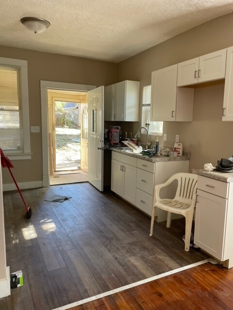 Building Photo - 5421 S 20th St