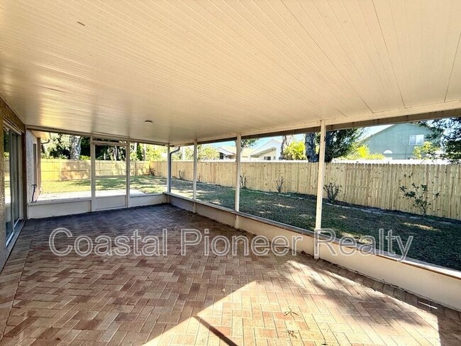 Building Photo - 8725 Huntfield St