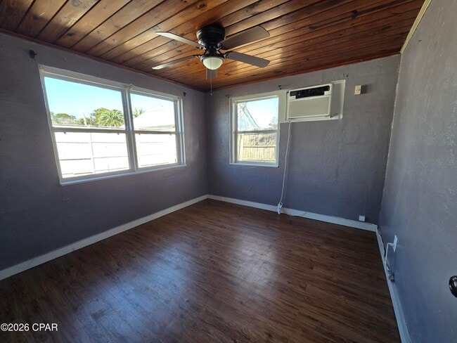 Building Photo - 209 W Toledo Pl