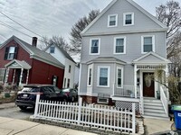 Building Photo - 3 bedroom in Somerville MA 02144