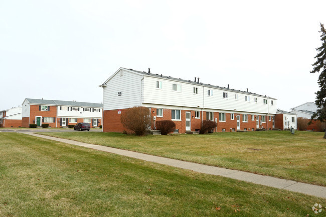 Building - Sycamore Meadows Apartments