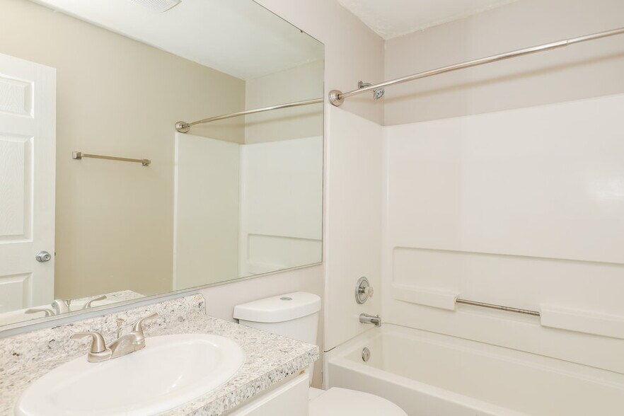 Building Photo - 5782 Dollar Forge Dr