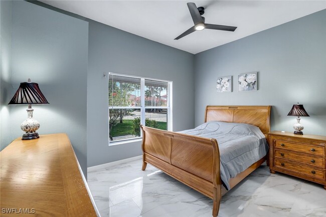 Building Photo - 156 Sabal Lake Dr