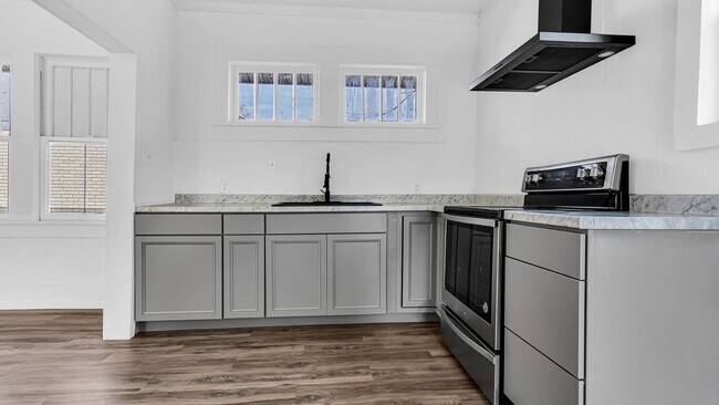 Building Photo - 434 K St SW