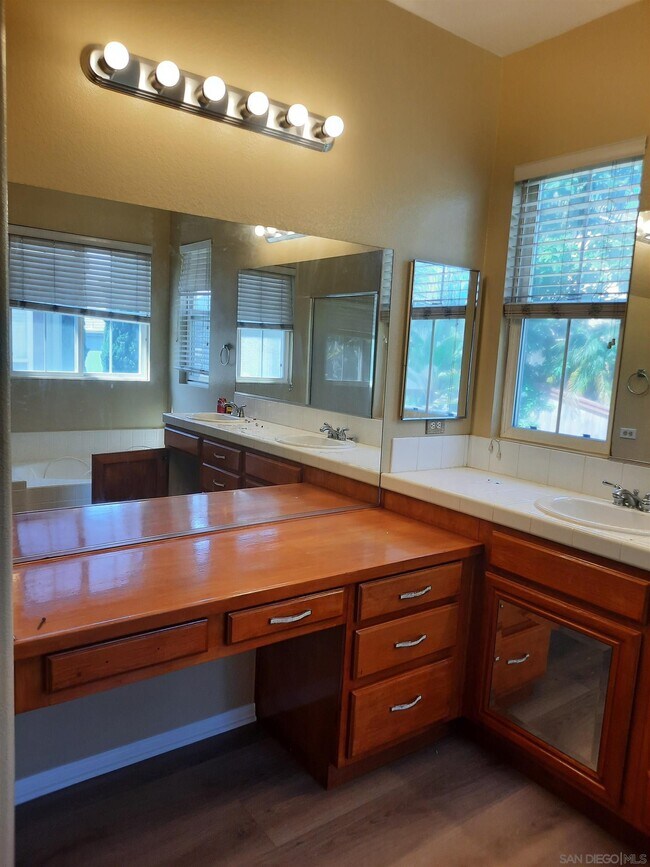 Building Photo - 4641 Partow Way