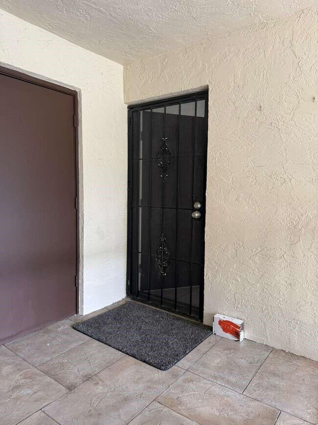 Building Photo - 9321 SW 23rd St