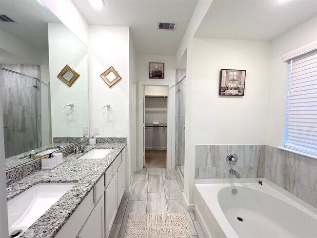 Building Photo - 5147 Klein Orchard Dr