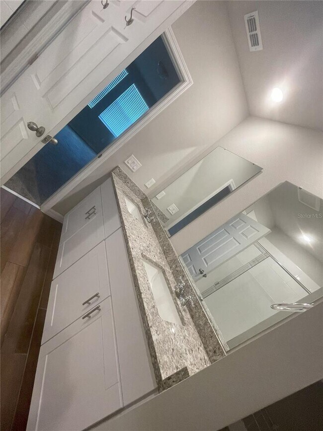 Building Photo - 5273 Sanders Oak Trl