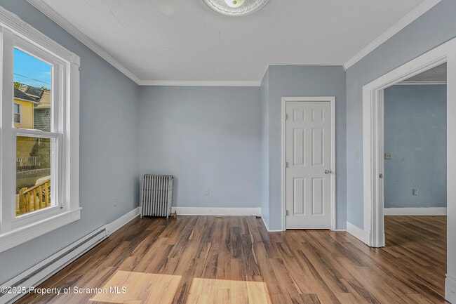 Building Photo - 7 Plum Pl