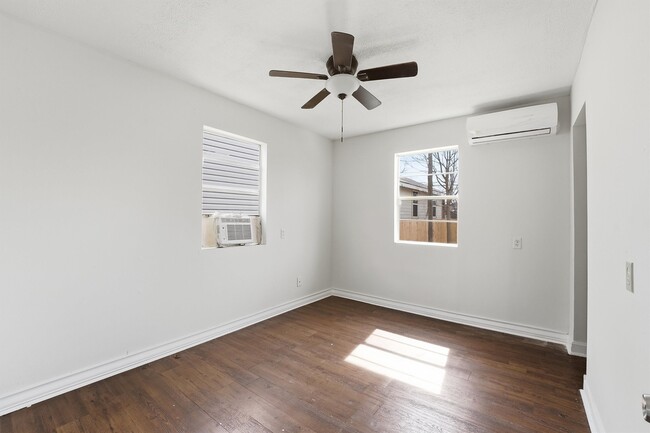 Building Photo - 3531 Cedar Hill Ln