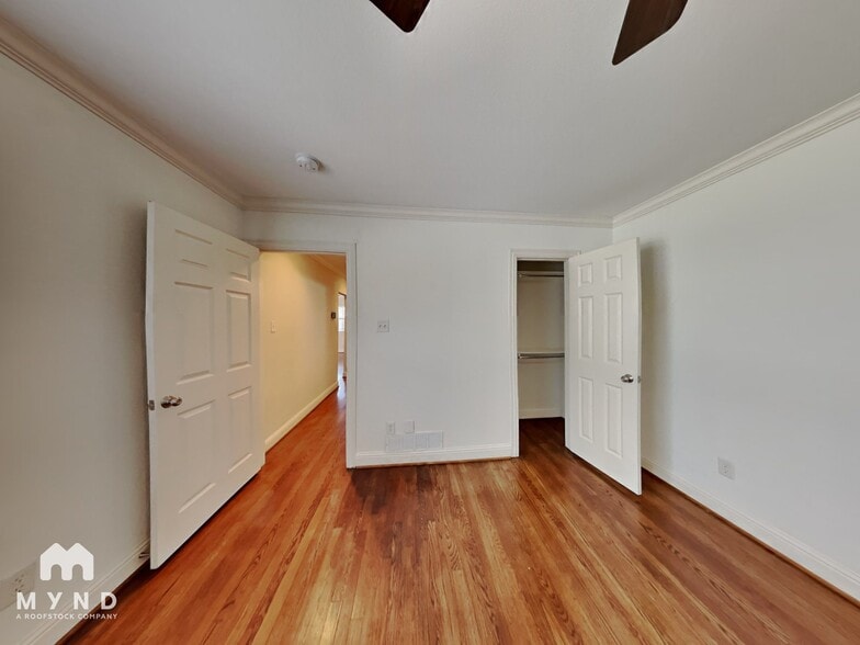 Building Photo - 6111 Ellsworth Ave