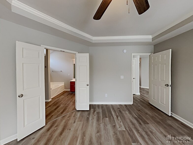 Building Photo - 1437 Aaronwood Dr