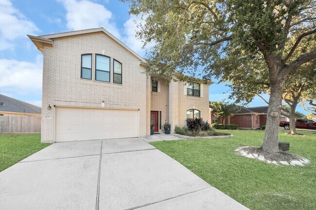 Building Photo - 16319 Autumn Leigh Dr