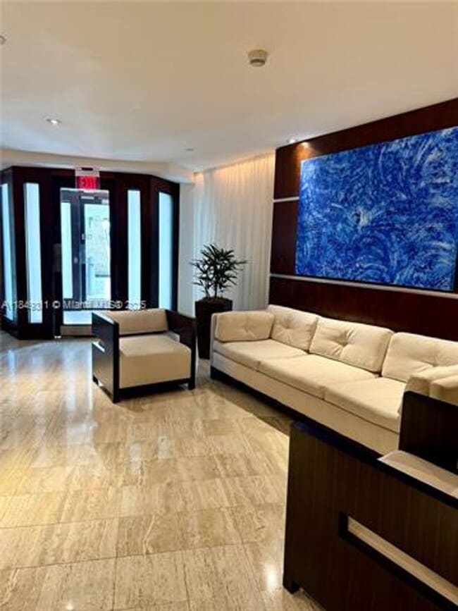 Building Photo - 2451 Brickell Ave