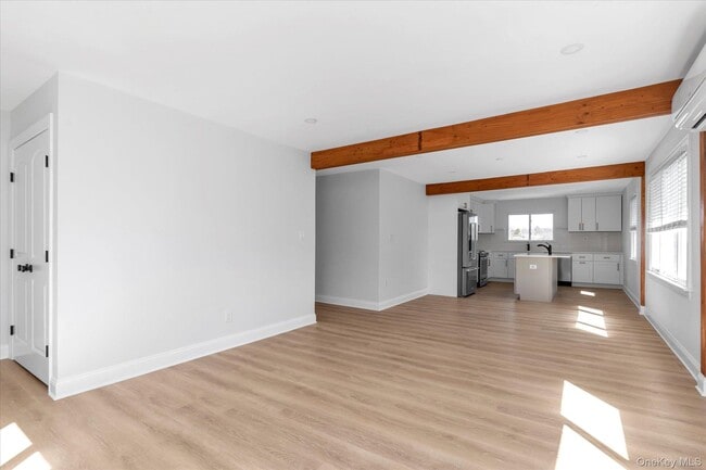 Building Photo - 71 Haven Ave